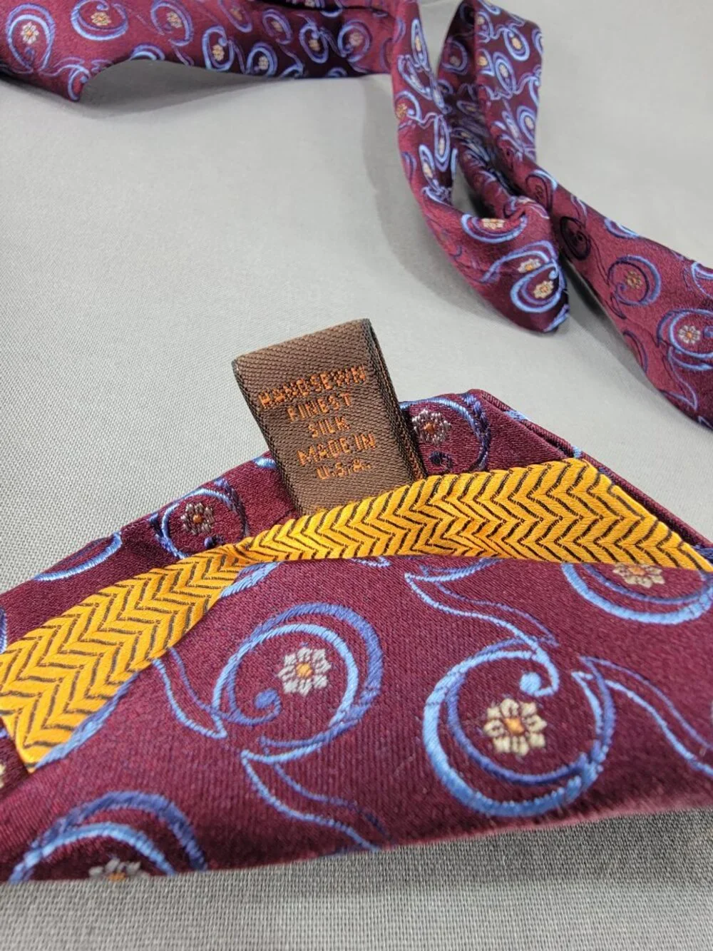 Chelsea Robert Talbott Mens Silk Tie Necktie Burgundy Blue Floral Hand Sewn USA